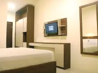 Avon's Residence Hotels in Manado