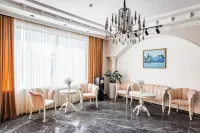 Grand Nur Hotel