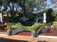 Tri-Angle B&B and Wellness Salon Hotels in Amatole