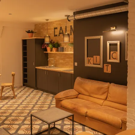 CALM Appart' & Hostel