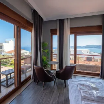 Stone House Foça Otel