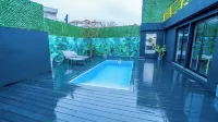 7even Boutique Hostel - Pools