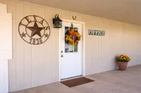 Shale Lodge Pleasanton
