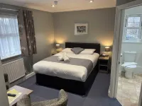 The Corner House Hotel Hotels in Horley