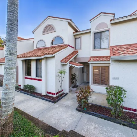 La Cita Country Club 2BR Condo