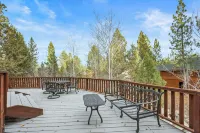 Big Bear Nest at Eagle Mountain