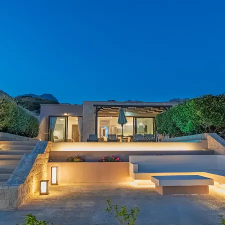 Mary Beach 1 Villa
