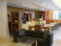 Hotel Ehrlich Prague Hotels near Karlin