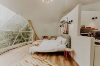 Whispering Waters: Dome Getaway - 4-stjärniga