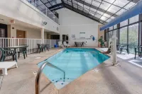 River Bend Inn - Pigeon Forge - Pools