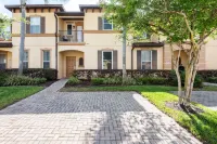 Family Villa w Lazy River Near Disney
