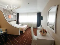 Kristall Palas Hotel トヴェリのホテル