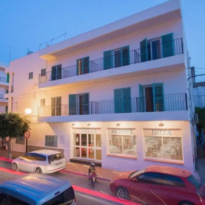 Hostal Sunset Ibiza Hotels near Cala Salada Beach