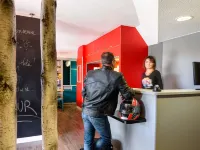 Hotel F1 Vannes - parking