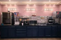 Woodland Inn and Suites Extended Stay - breakfast