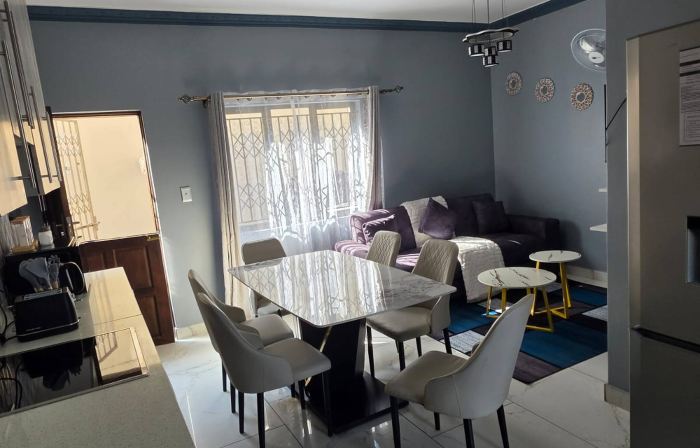 Crompton Guesthouse 786