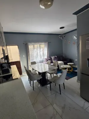 Crompton Guesthouse 786 - 2 ดาว