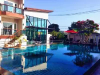 Bee Orchid Pool Villa