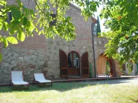 Panoramic Villa in Tuscany Rolling Hill, Well Connected, Everyday New Journey to - Villas