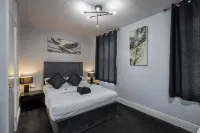 100 Pipers Hotel - Bed and Breakfasts