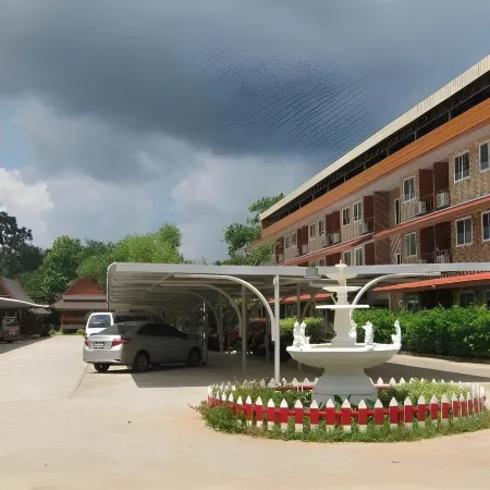 Baan Bangrak Residence