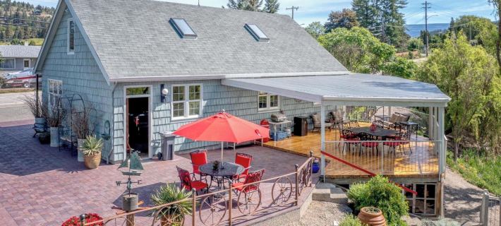 Blackbird Glen Bed and Breakfast, Glenmore, Kelowna, BC Hotels in Kelowna