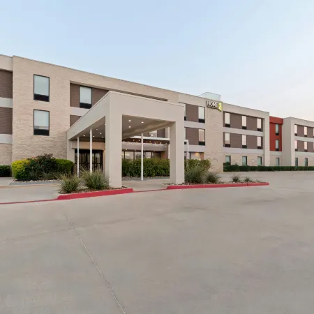 Home2 Suites by Hilton Fort Worth Southwest Cityview Отели рядом с достопримечательностью «Хален Молл»