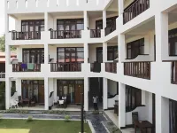 Randiya Sea View Hotel - parking