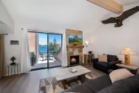 Village Lakefront Paradise - 4 estrellas