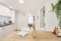 Visimo Apartments Felsenstrasse St Gallen - Elegant Heritage Building in a Quiet Neighbourhood - Baarit
