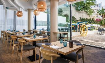 Jupiter Marina Hotel - Couples & Spa