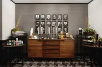 Chicago Athletic Association Hotel - bar