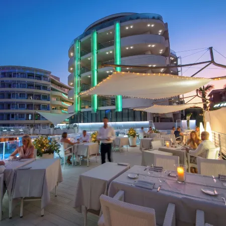 Hotel Premier & Suites - Premier Resort