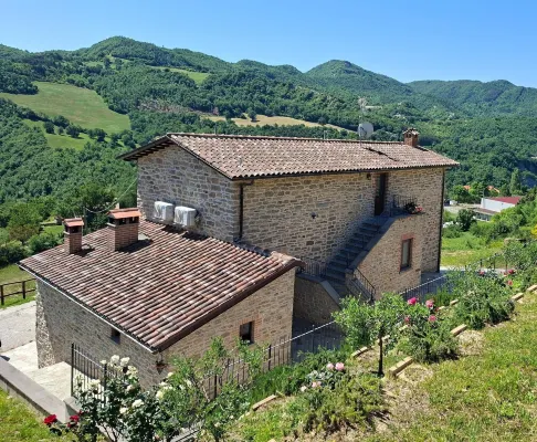 Escape with Pool & WiFi - pet friendly