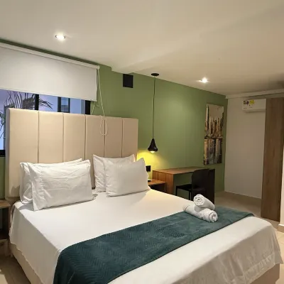 ARCADIA HOTEL Hotels near Crespo
