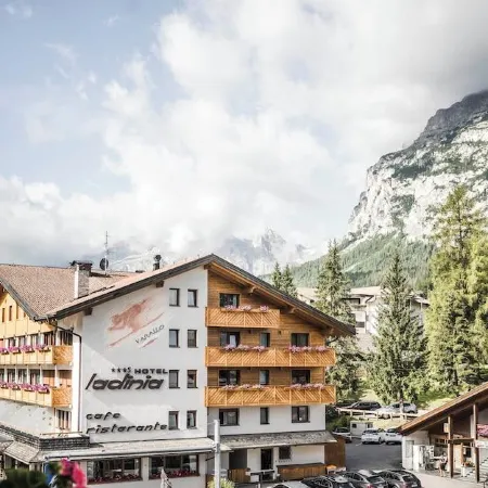 Hotel Ladinia