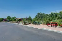 15 Mi to Royal Gorge! Apartment in Cañon City - 3-Star