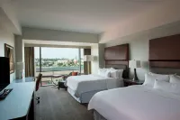 The Westin Wilmington - parking