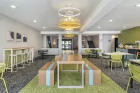 Spark by Hilton La Crosse Onalaska - Pet friendly