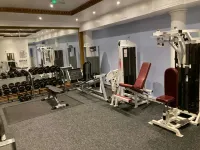 Washington Central Hotel and Sleepwell Inn - Spor Salonu