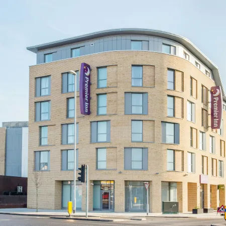 Premier Inn Cambridge East (Newmarket Road)
