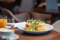 Tirana Marriott - breakfast