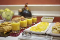 Hostal Porcel Torrejón - breakfast