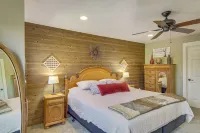 'Bozeman Getaway' w/ Mountain Views, Near Downtown - Apartments