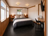 Tucked Inn - Mountain view