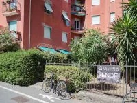 Il Giardino di Ada Ground Floor Studio with AC and Patio - Apartemen