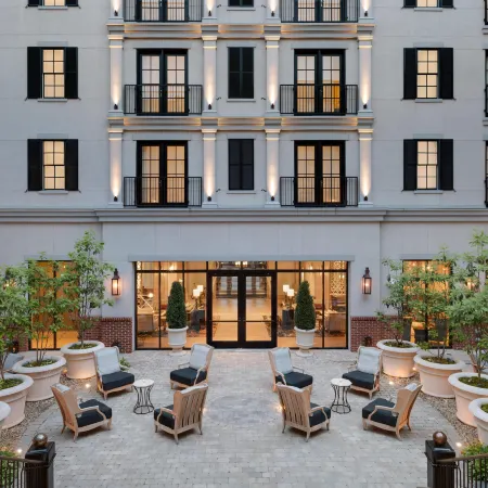 The Harpeth Franklin Downtown, Curio Collection by Hilton