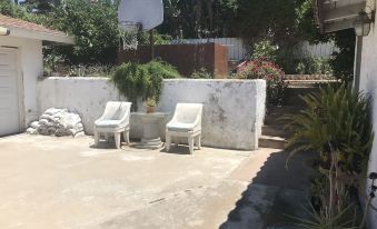 Entire 3 Bedrooms Guest House Close Beach Downtown