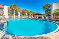 La Quinta Inn by Wyndham Clearwater Central - Beach