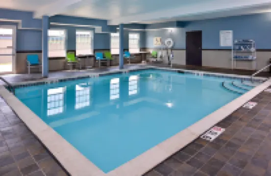 Holiday Inn Express & Suites NORTH KANSAS CITY by IHG